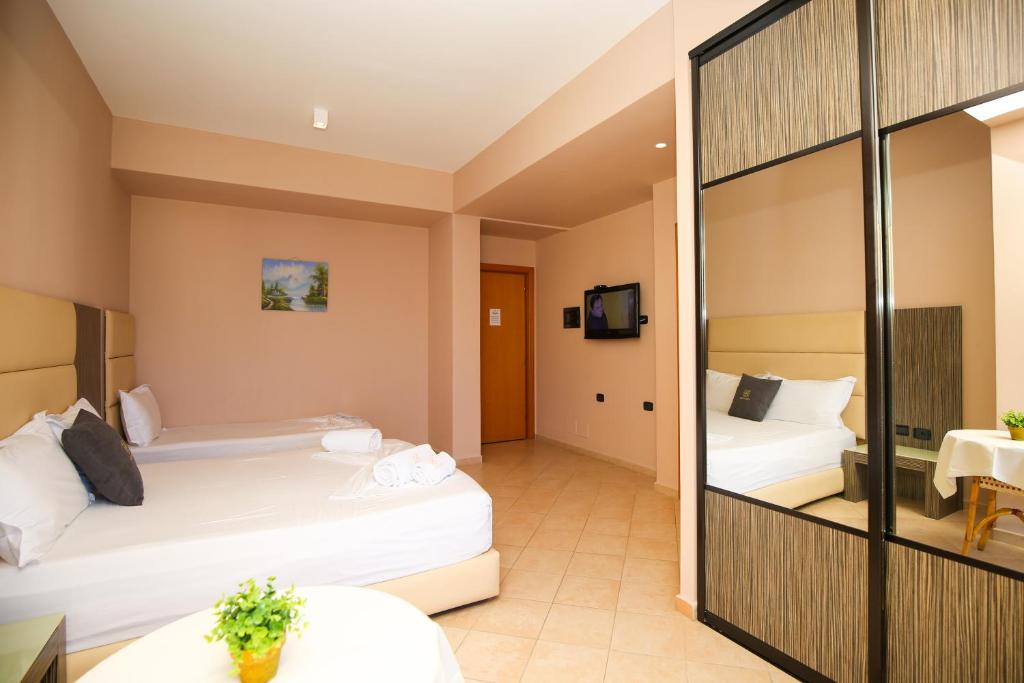 Triple Room with Private Balcony